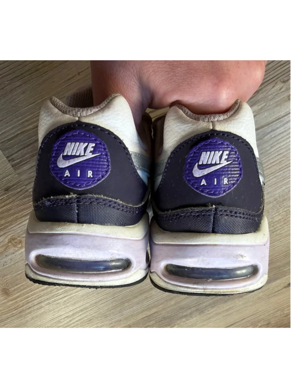 Little Girls Nike Air Max Skyline Size 9c